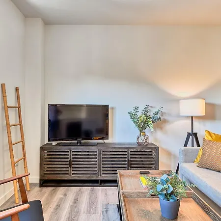 Ab Vialia Estacion Suitemalaga - Parking * Malaga