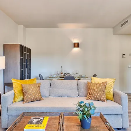 Apartment Ab Vialia Estacion Suitemalaga - Parking Malaga